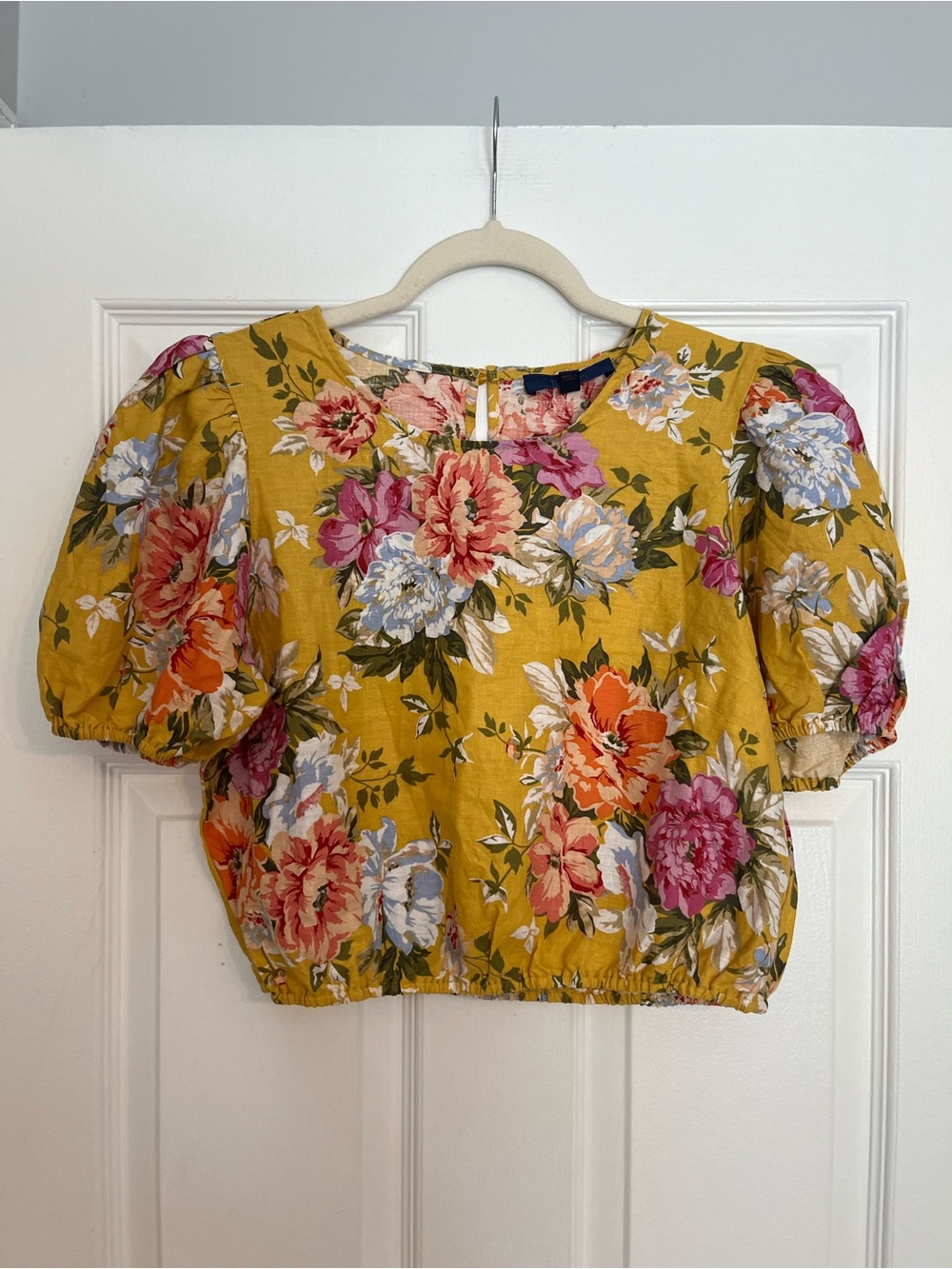 Like New RACHEL Rachel Roy Mustard Floral Puff-Sleeve Crop Top